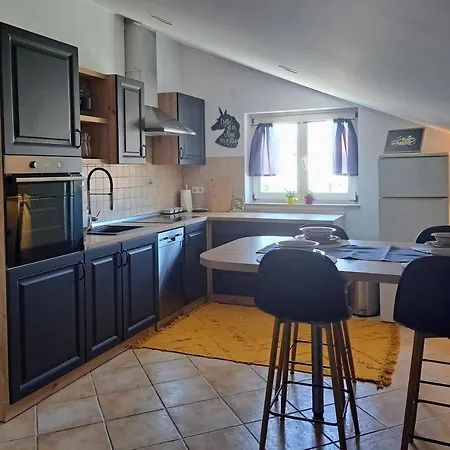 Apartment Battistella's Near The Sea