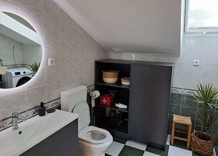 Battistella's Near The Sea 아파트 로비니